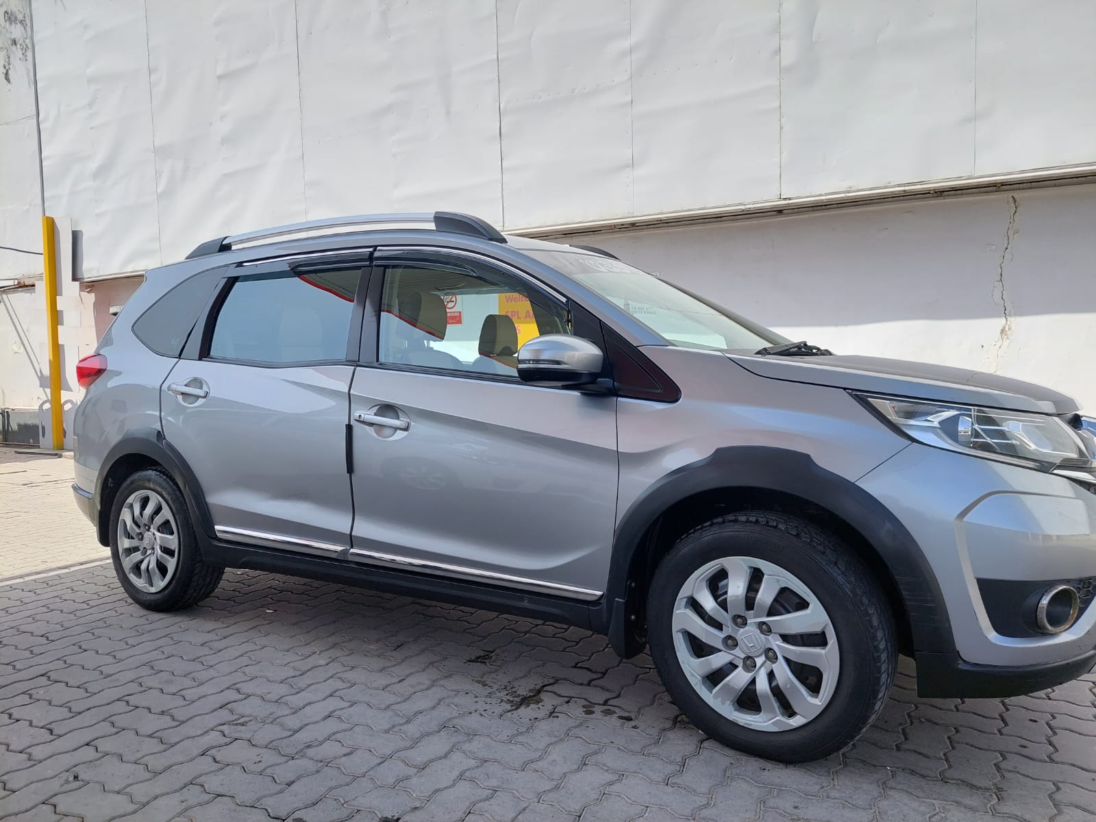 Honda-BRV-7seater